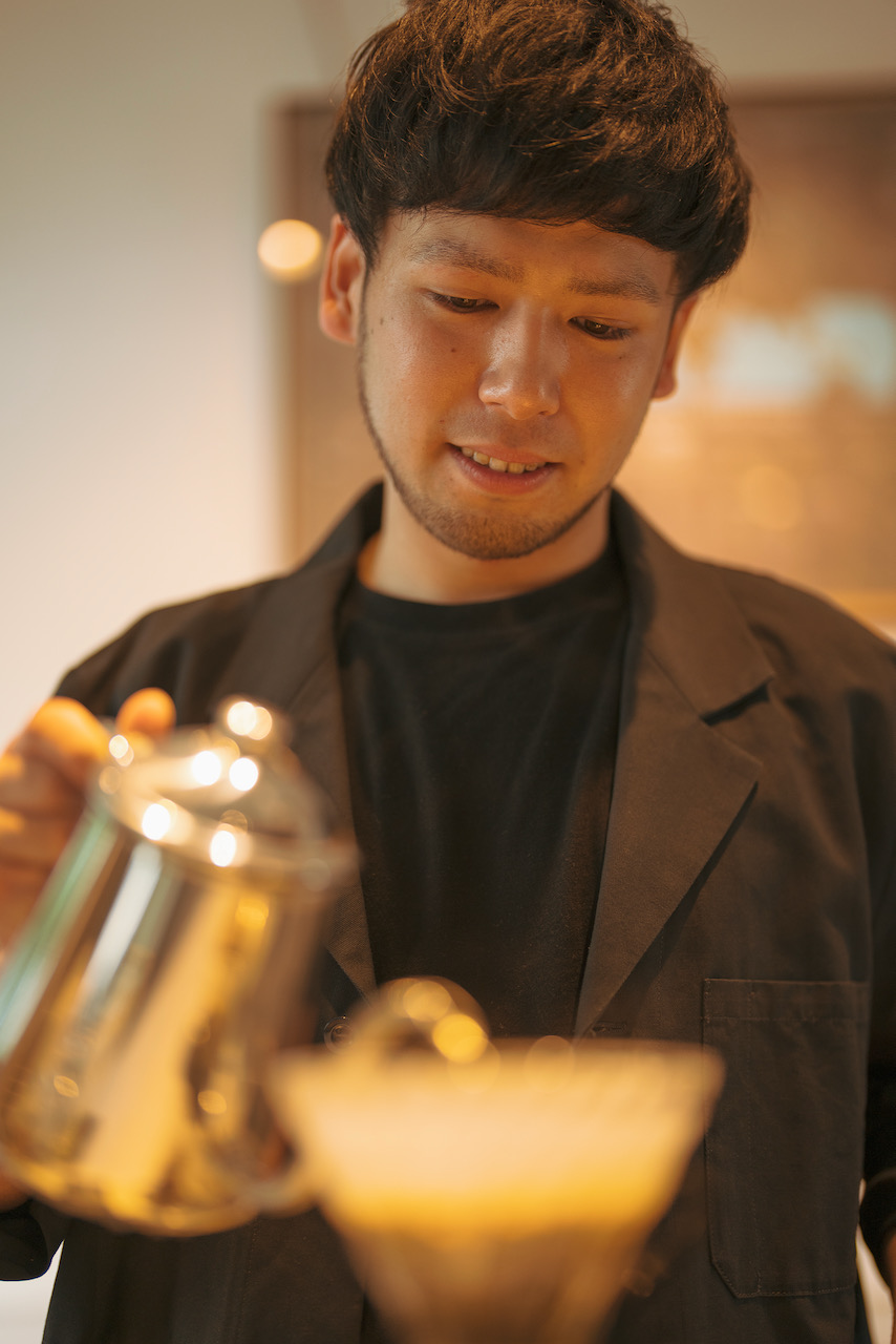 EMBANKMENT Coffee Mr. Shinya Ueda